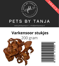 Afbeelding in Gallery-weergave laden, Varkensoor Stukjes 200 - 500 gram hondensnack
